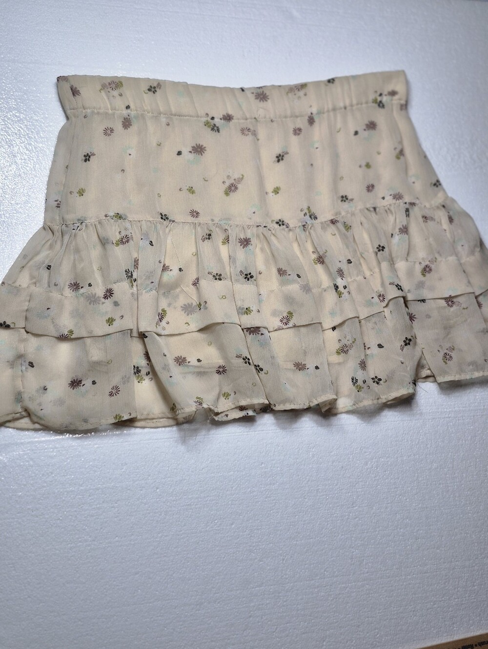 Free People Cream Ditsy Floral Tiered Ruffle Mini Skirt XS Boho Coquette